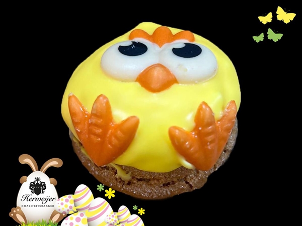 Creme Kuiken op spijskoek